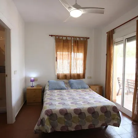 Con Piscina A 100m De La Playa * 拉曼加戴尔马尔梅纳