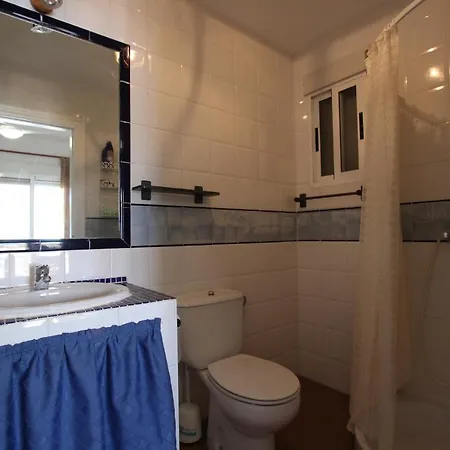 Con Piscina A 100m De La Playa *